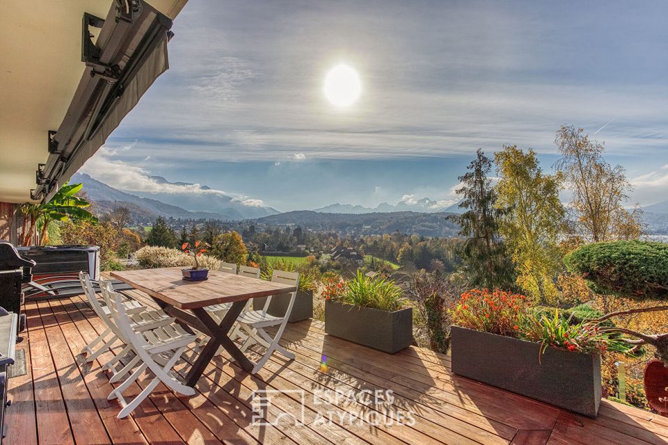 Elégante villa avec vue panoramique sur le lac