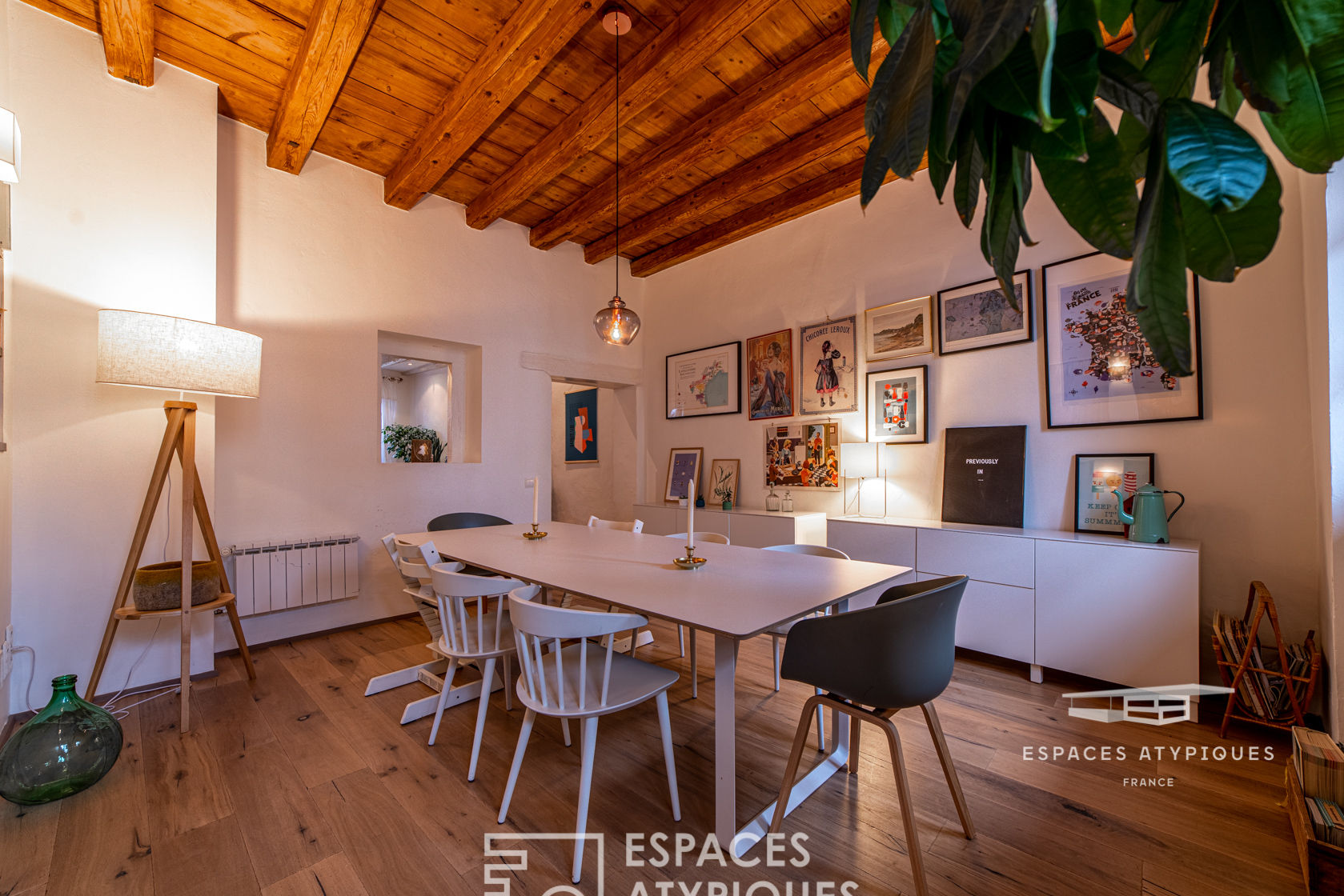 Triplex traversant contemporain en coeur de ville