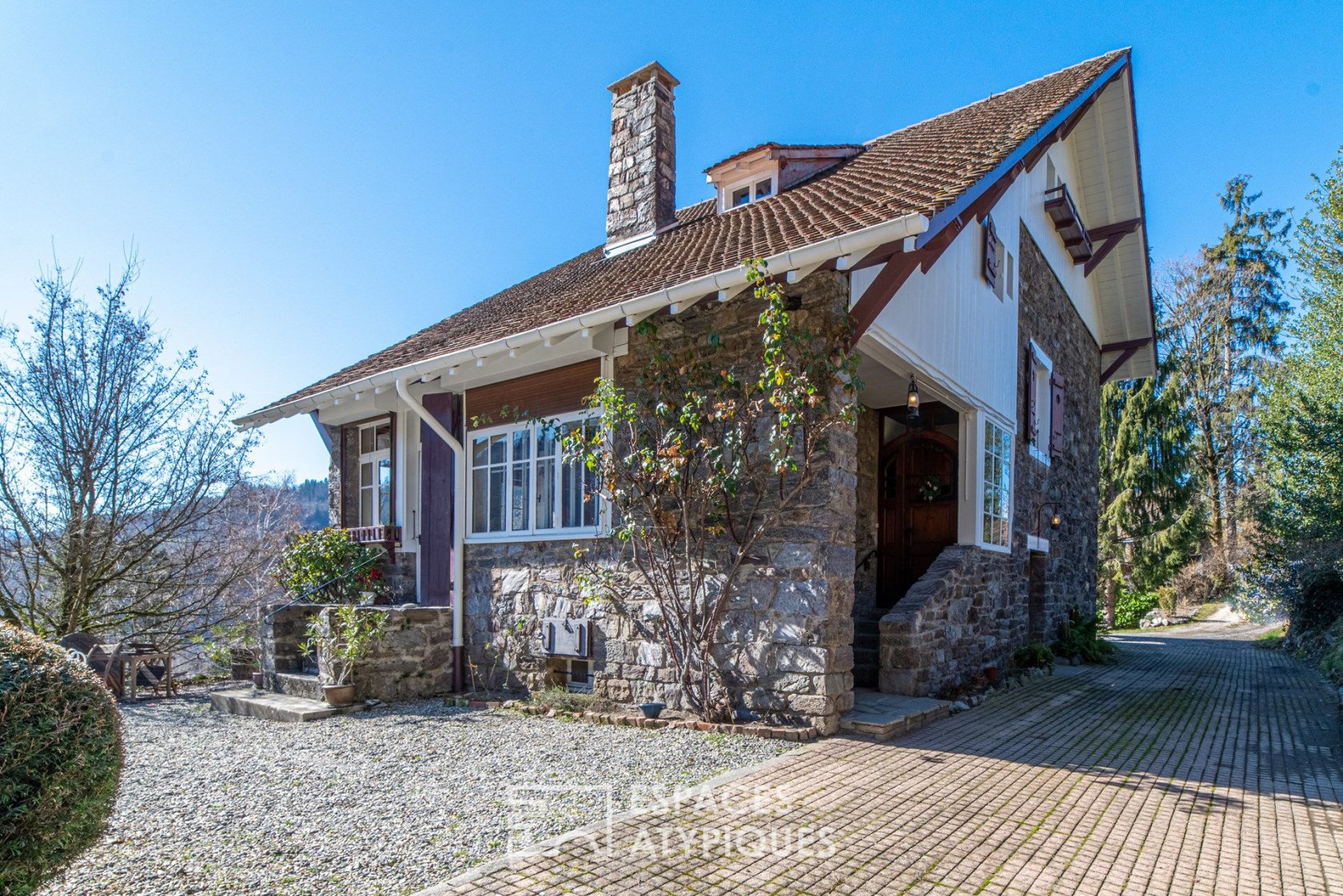 Maison d’architecte avec vue