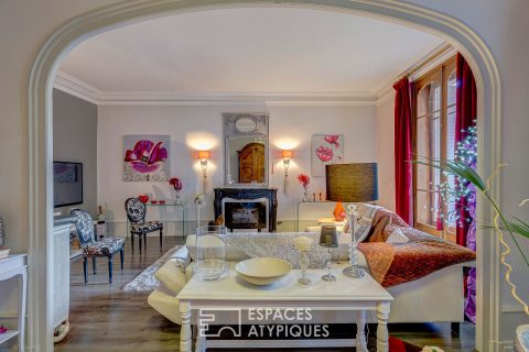 Renovated Haussmann-style apartment in the heart of the city