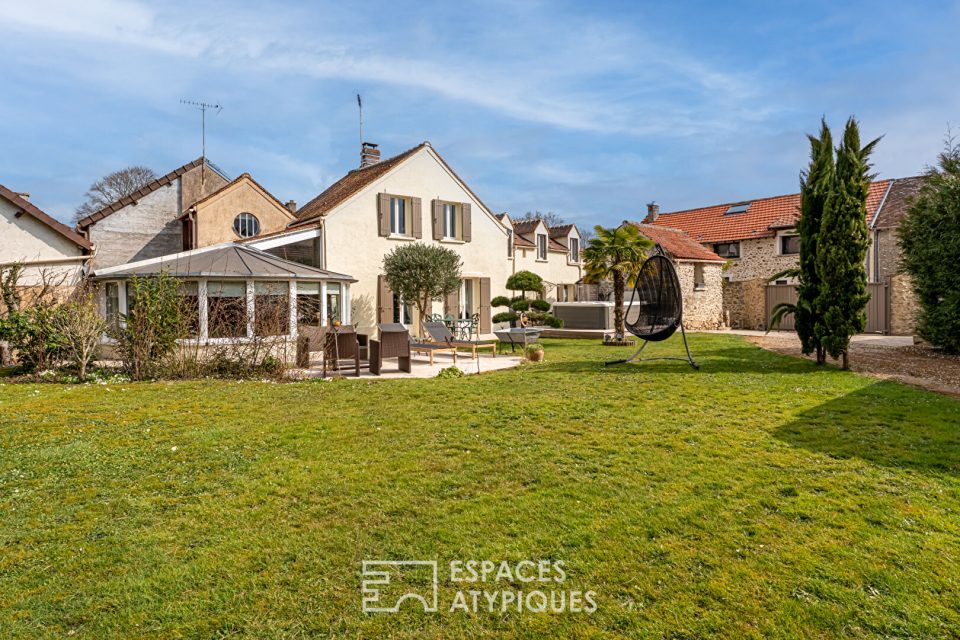 Charmante maison de ville avec jardin au coeur de Cernay-la-Ville