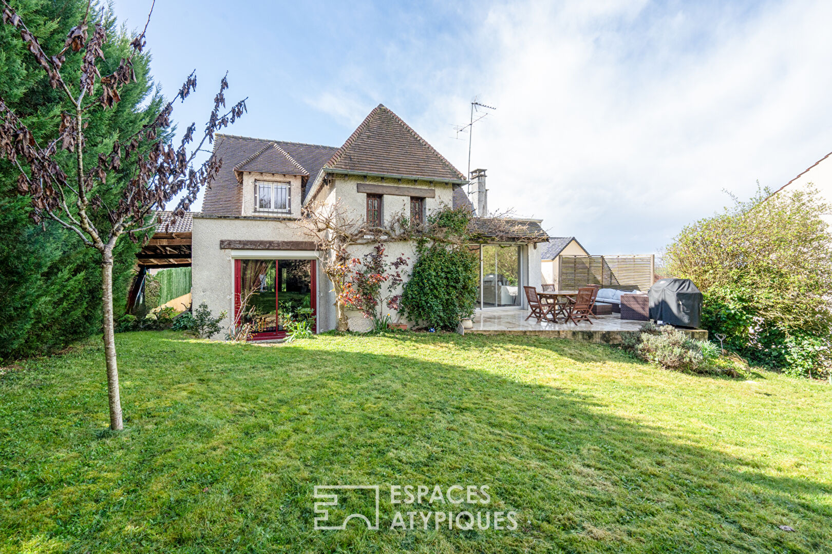 Family home in the center of Plaisir