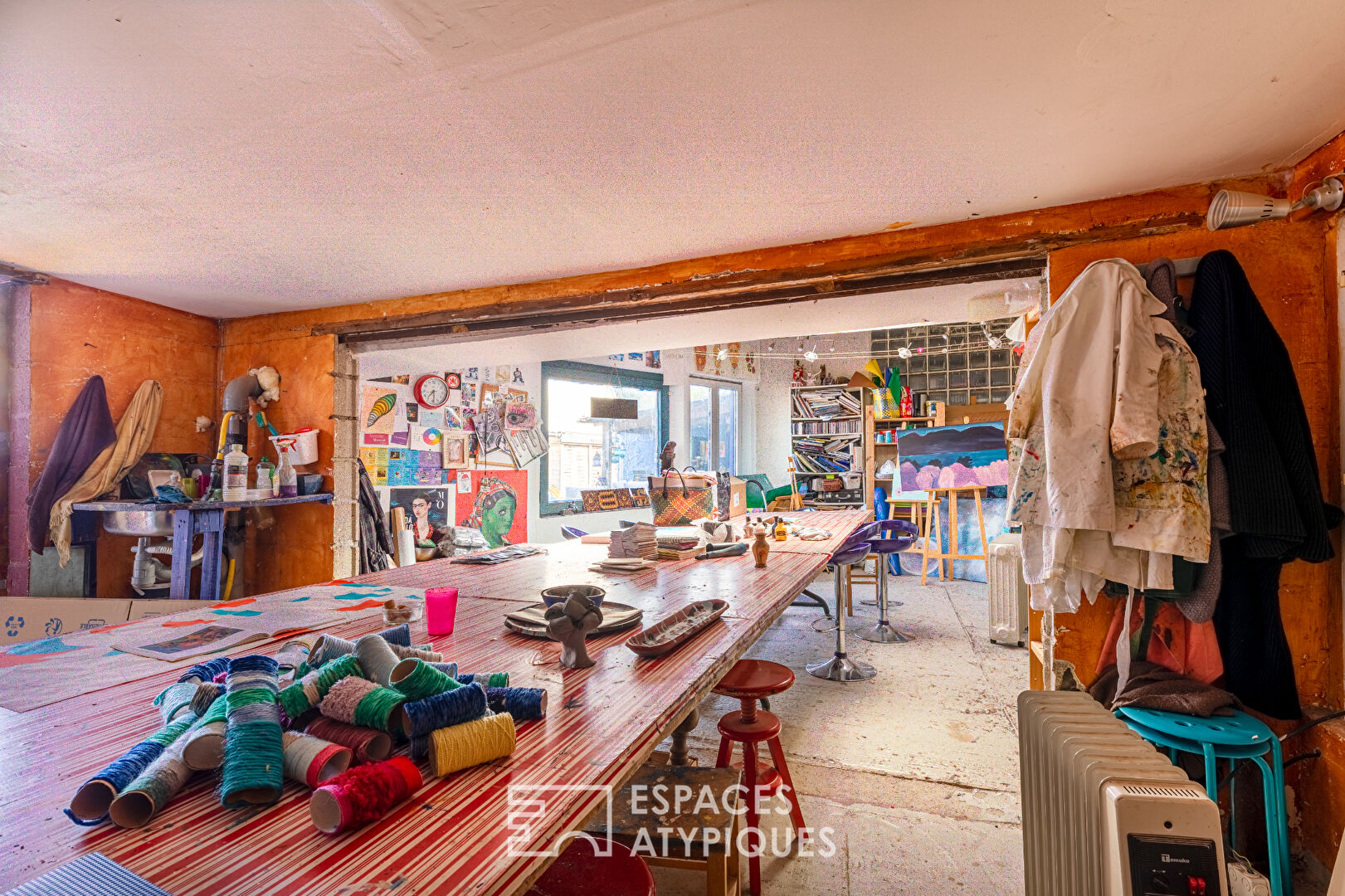 La bohême : maison en plain-pied avec jardin et ses deux ateliers