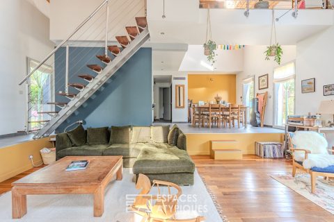 Belle Maison d’architecte en bois, à proximité immédiate de la nature