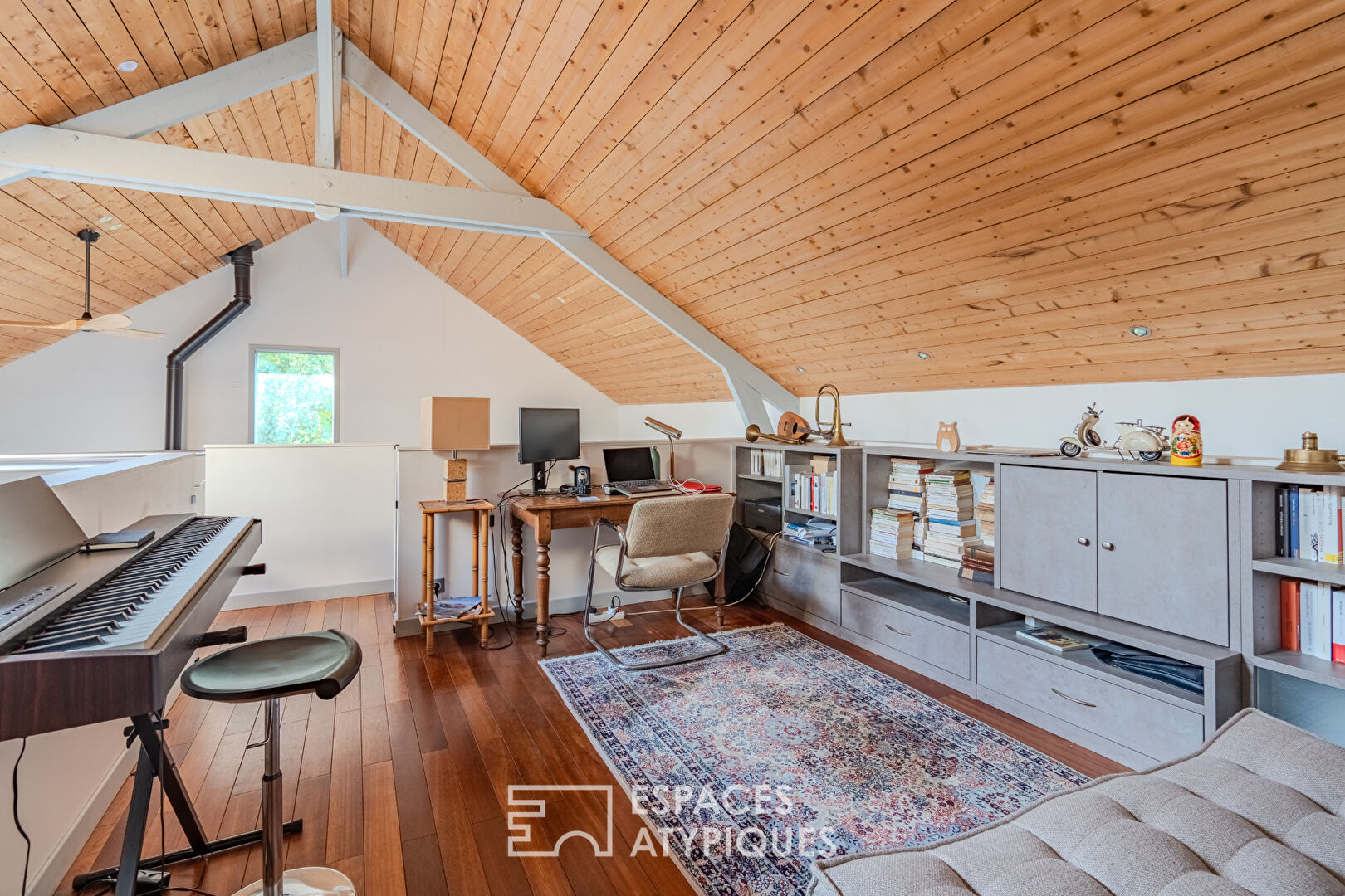 Belle Maison d’architecte en bois, à proximité immédiate de la nature