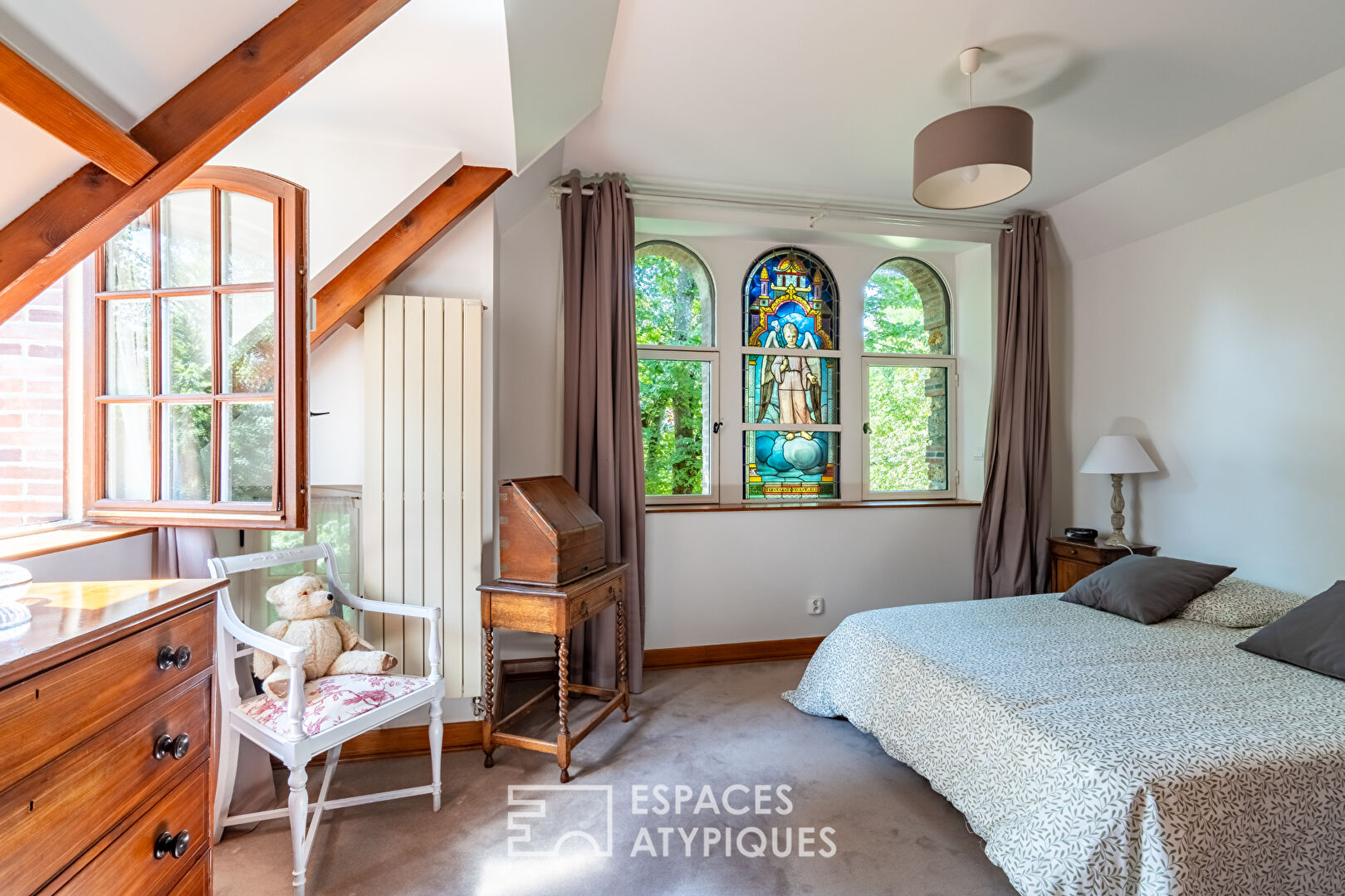 Former chapel transformed into a haven of peace in Jouy-en-Josas