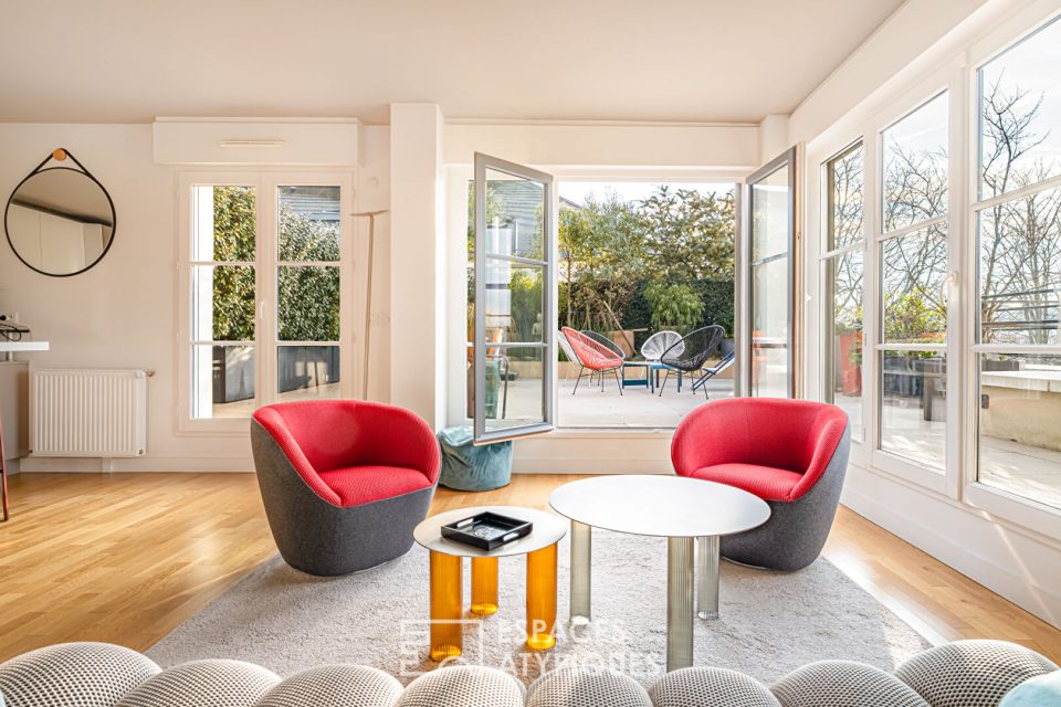 Très beau duplex de 136 m² au sol avec terrasse exceptionnelle à 2 pas du centre-ville de Maisons-Laffitte