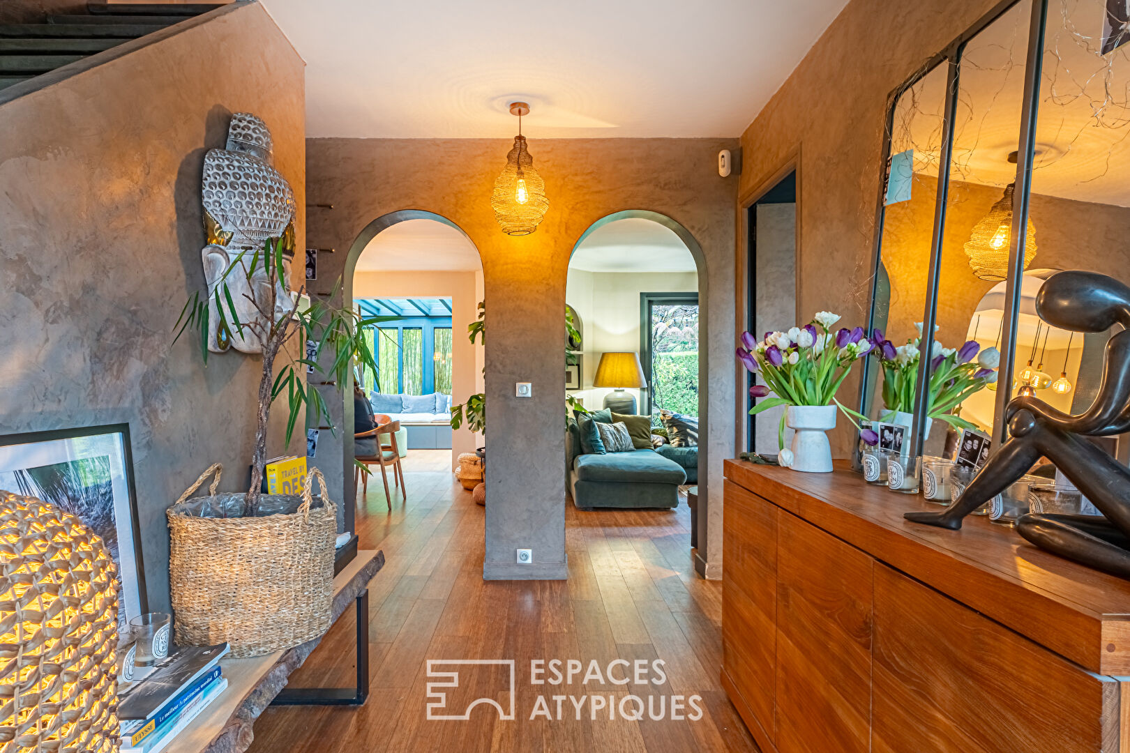 Élégante maison avec piscine et vue panoramique à Dampierre-en-Yvelines