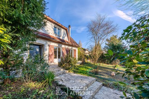 Maison familiale rénovée sur l’Île de Vaux : les charmes des bords de Seine