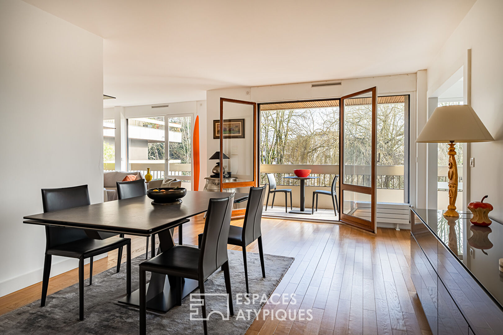 Appartement contemporain dans une résidence de standing à Noisy le Roi