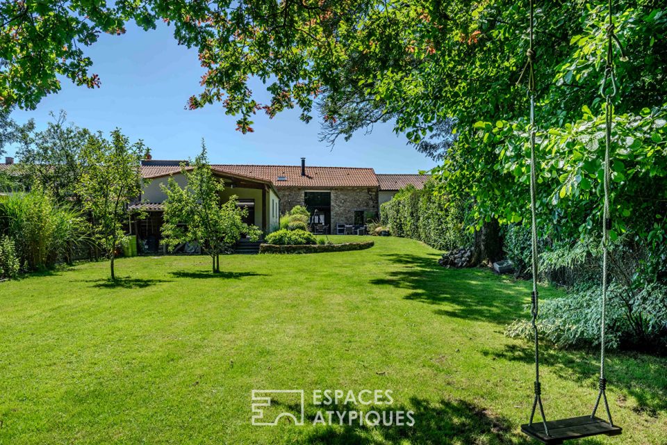 Ancienne grange renovée dans un cadre verdoyant - Saint-Aignan de Grandlieu