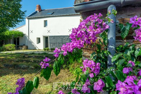 Artists’ House with Garden: A Creative Haven in the Heart of Couëron