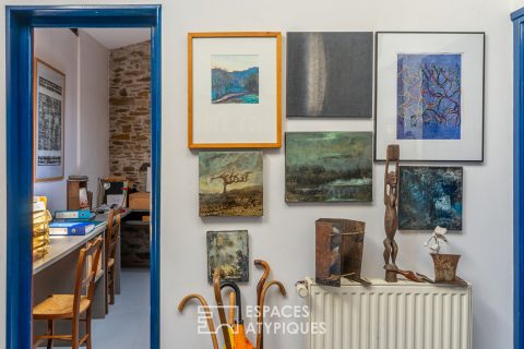 Artists’ House: A Creative Retreat in the Heart of Couëron