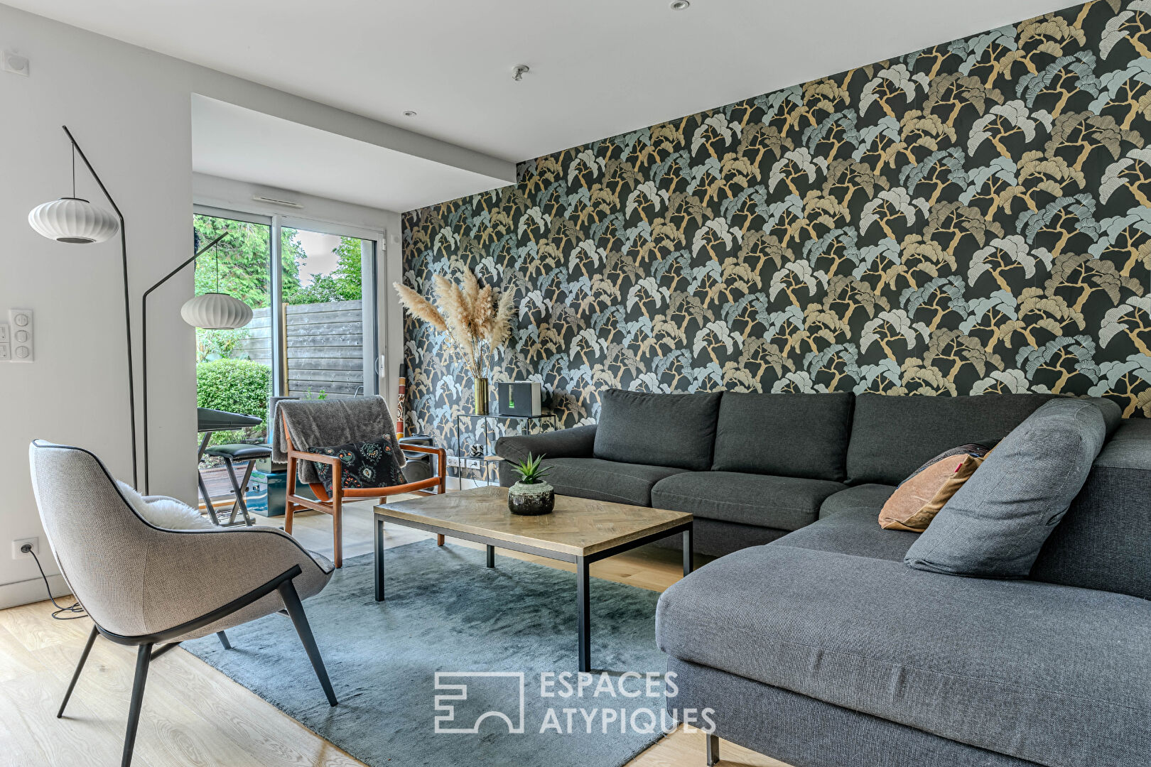 Contemporary Family Home in Nantes – Longchamp