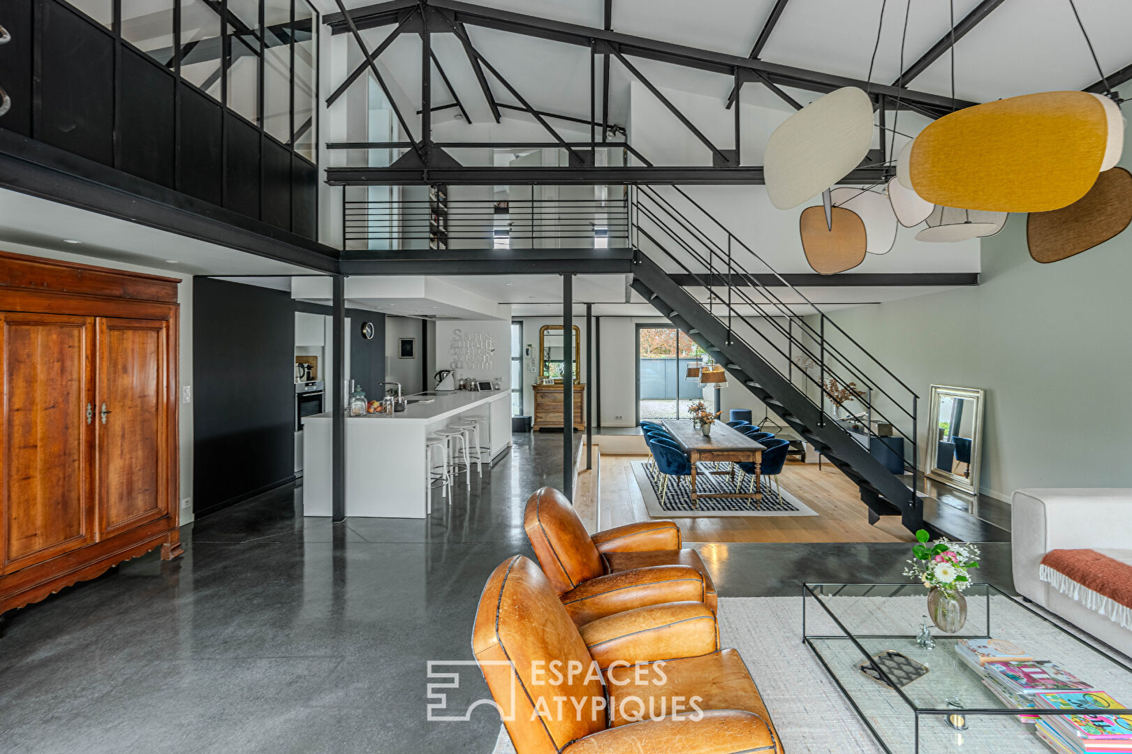 Loft raffiné et très bien pensé dans le bourg