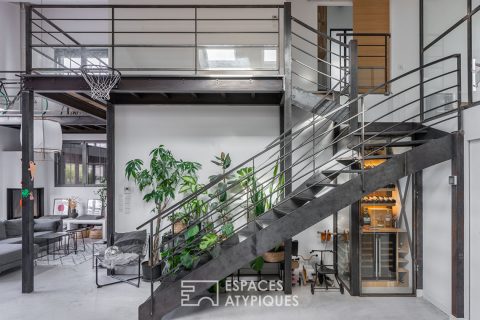 Designer and ecological loft in a former carpentry workshop