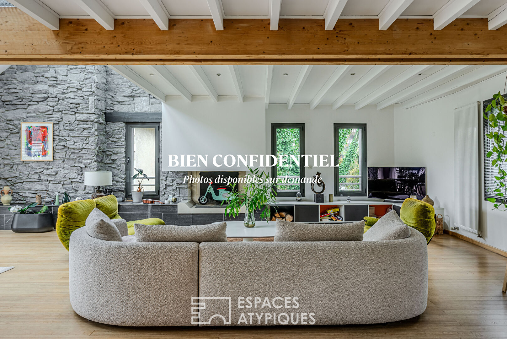 EXCLUSIVITE !!   » Élégance et cachet au coeur de Nantes  pour ce loft au dernier étage !