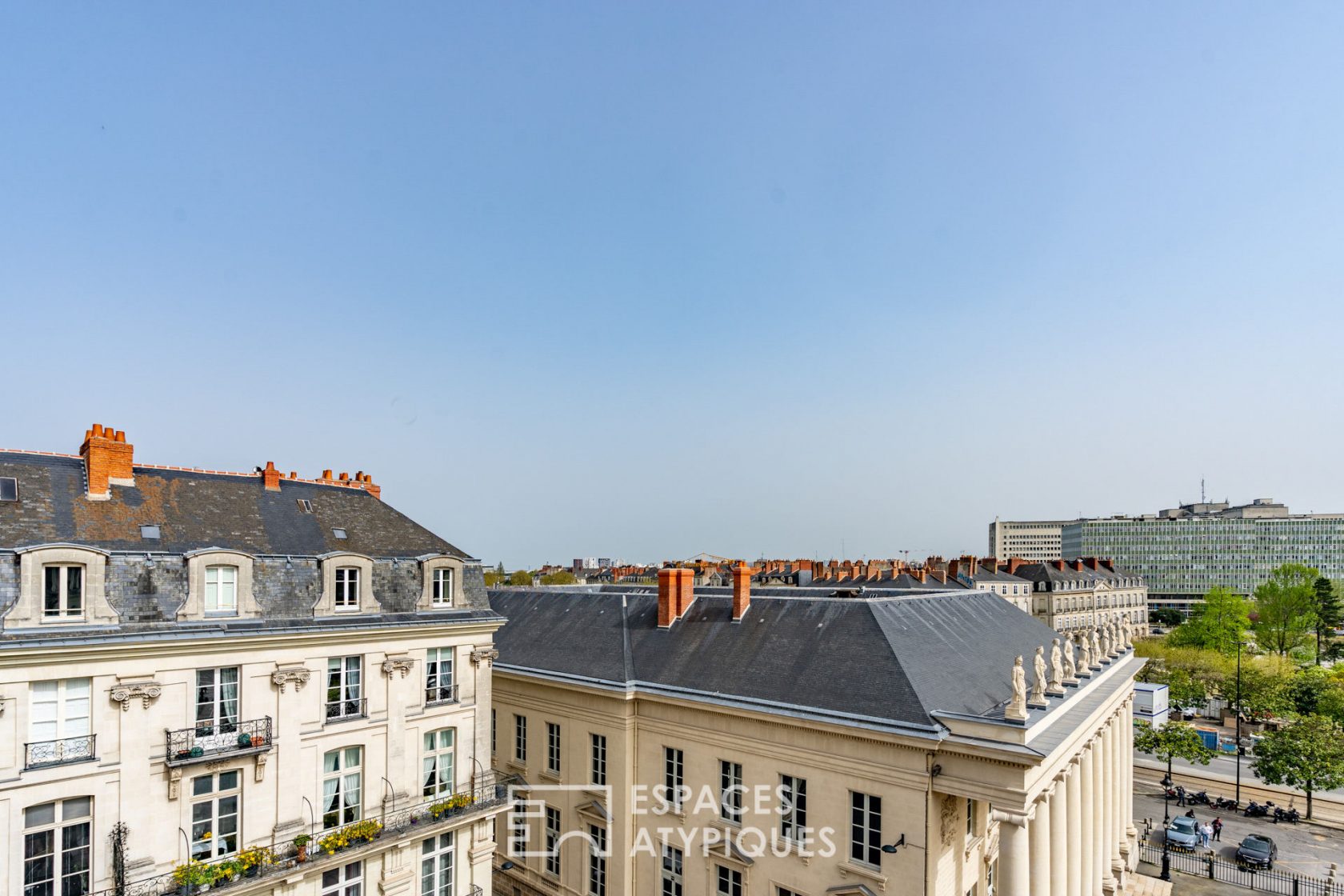 Duplex de charme en dernier étage