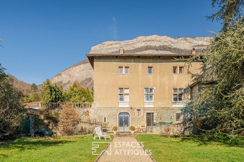 Ancienne maison forte sur les hauteurs du Grésivaudan