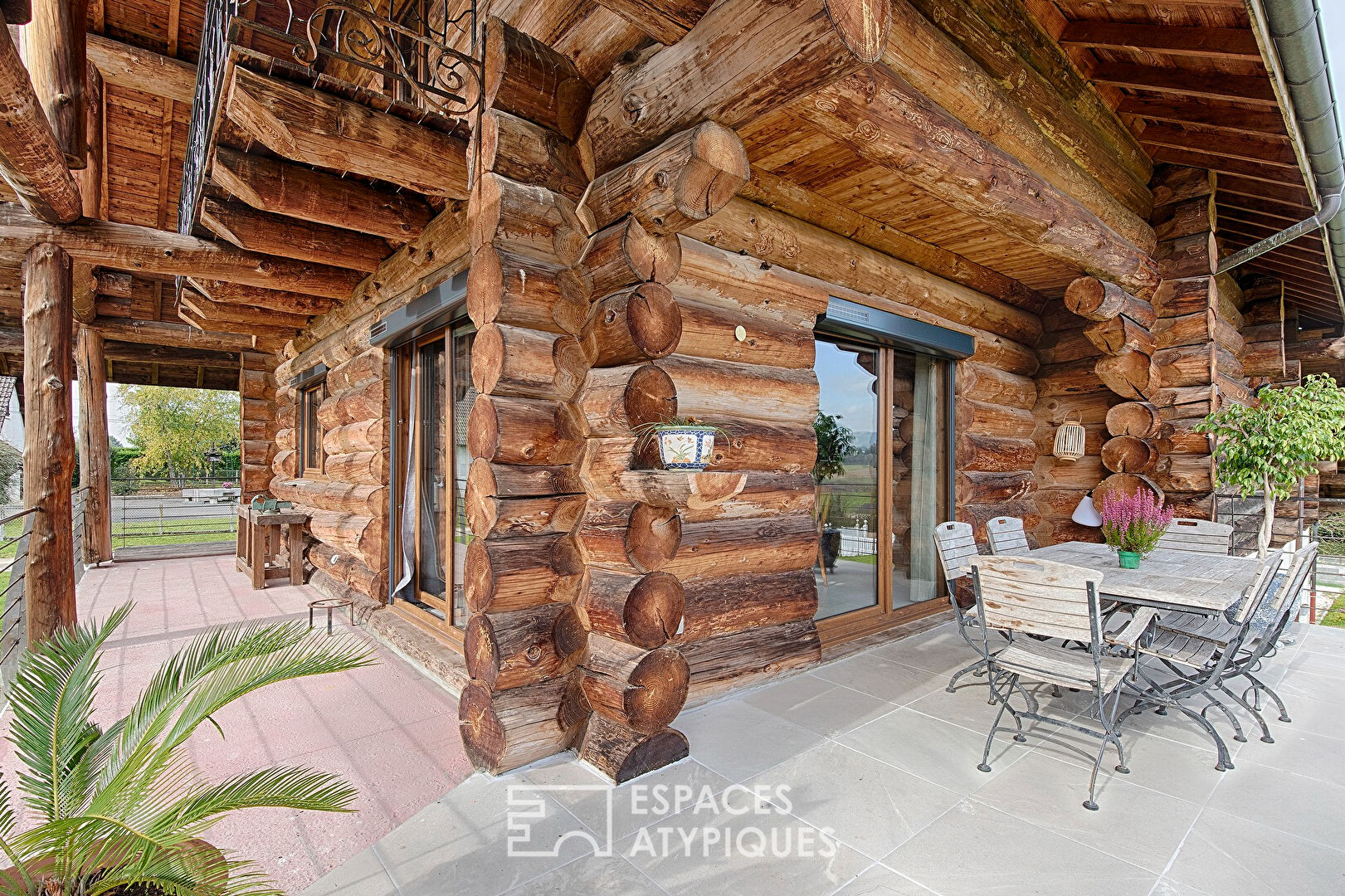 Real log cabin with view of the Pre-Alps