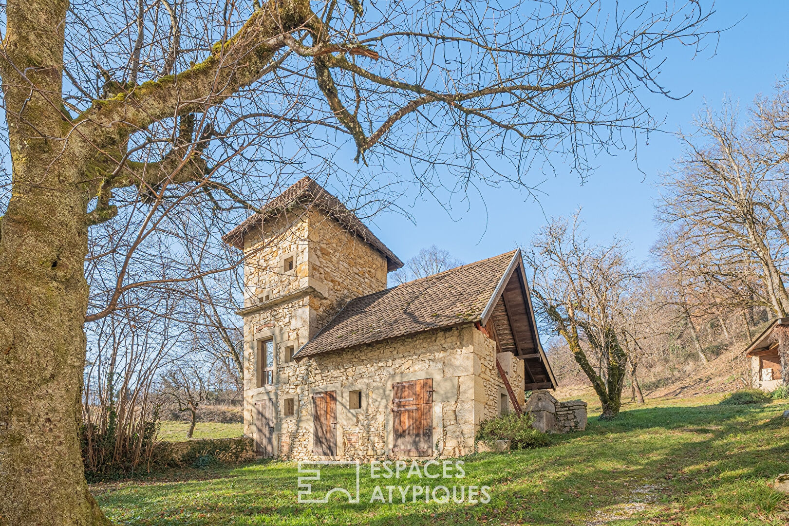 Propriété d’exception adossée à la Chartreuse et sa vue imprenable