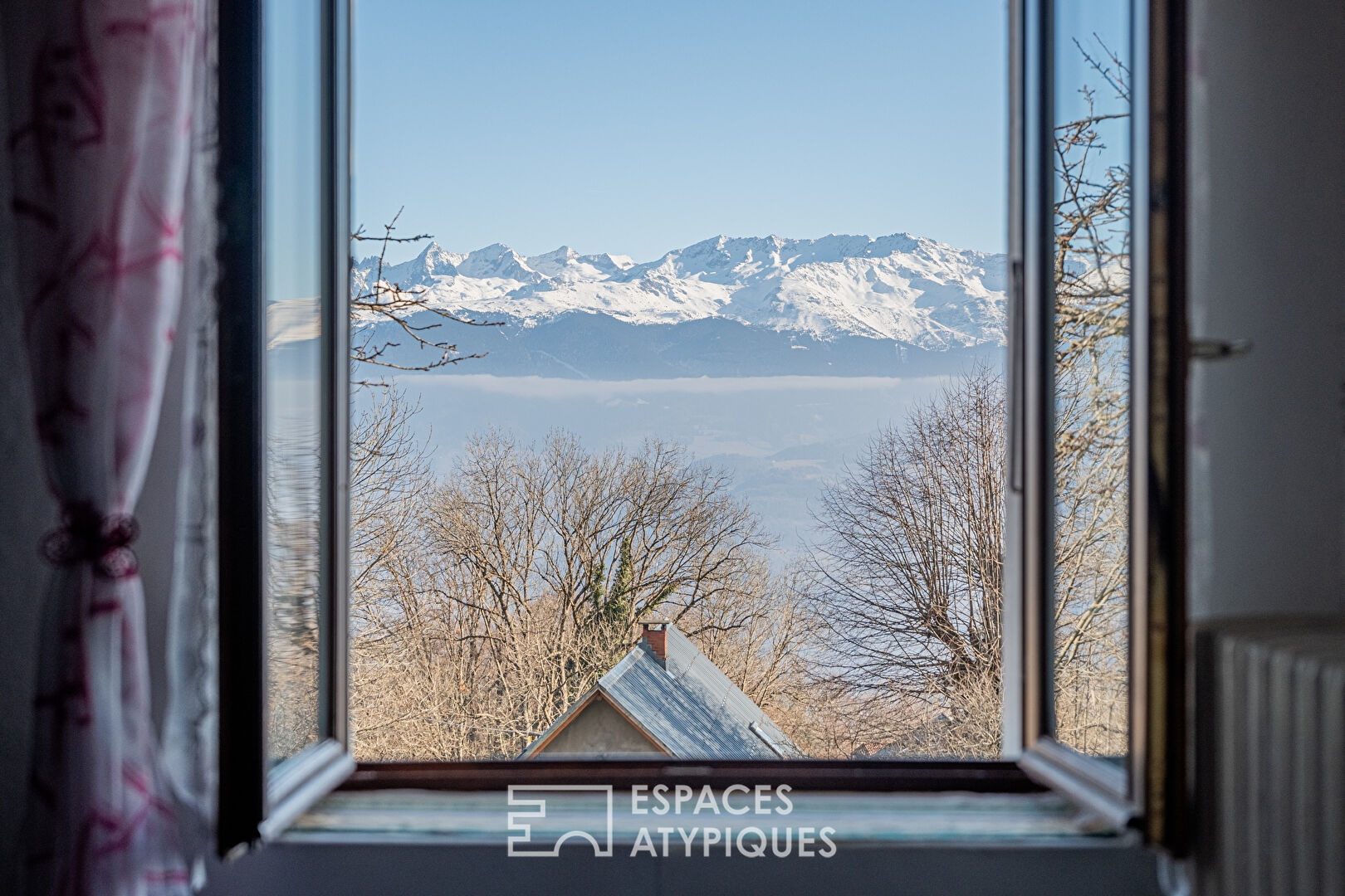 Old renovated farm and its barn to be redesigned on the Plateau des Petites Roches