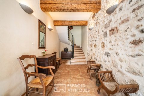 Maison vigneronne avec cour et terrasses dans le coeur de Marseillan