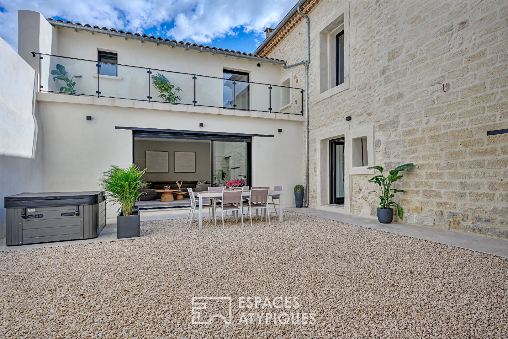 Magnifique maison de maître entièrement rénovée à l’Est de Montpellier