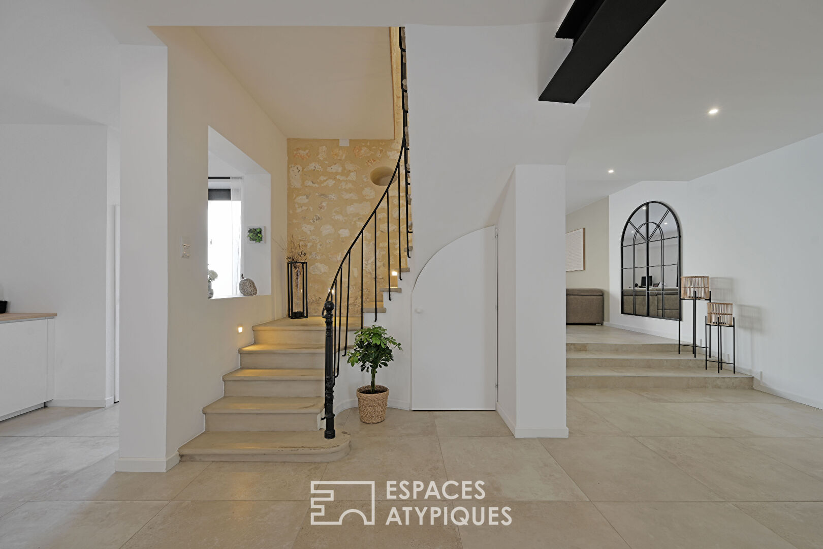 Stunning fully renovated manor house in the Est of Montpellier