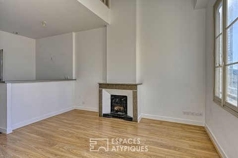 Appartement duplex rénové en coeur de ville avec terrasse