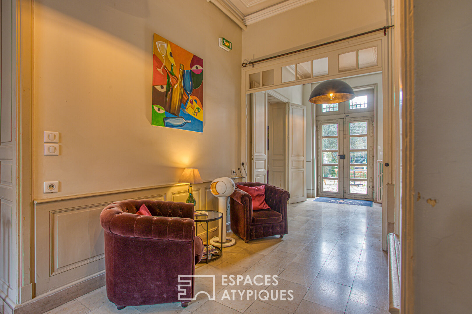 Hôtel particulier de caractère avec jardin et piscine en coeur de ville