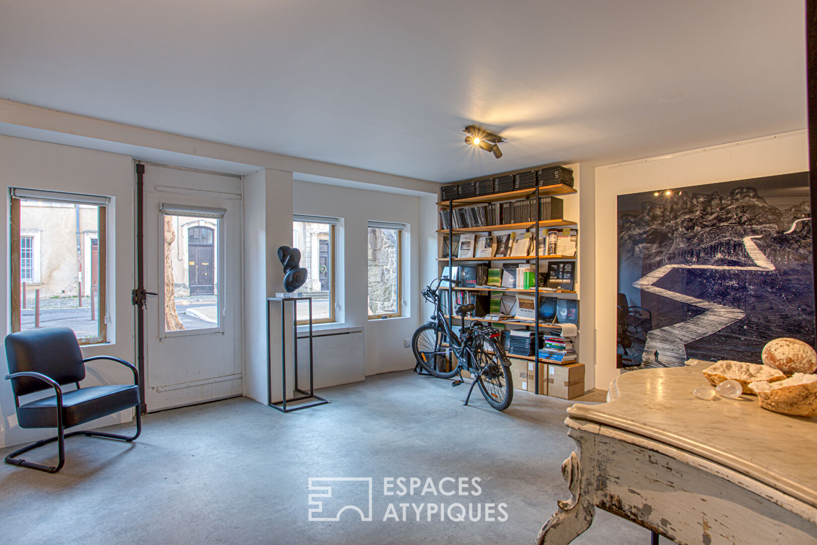 Maison de caractère avec terrasse et garage