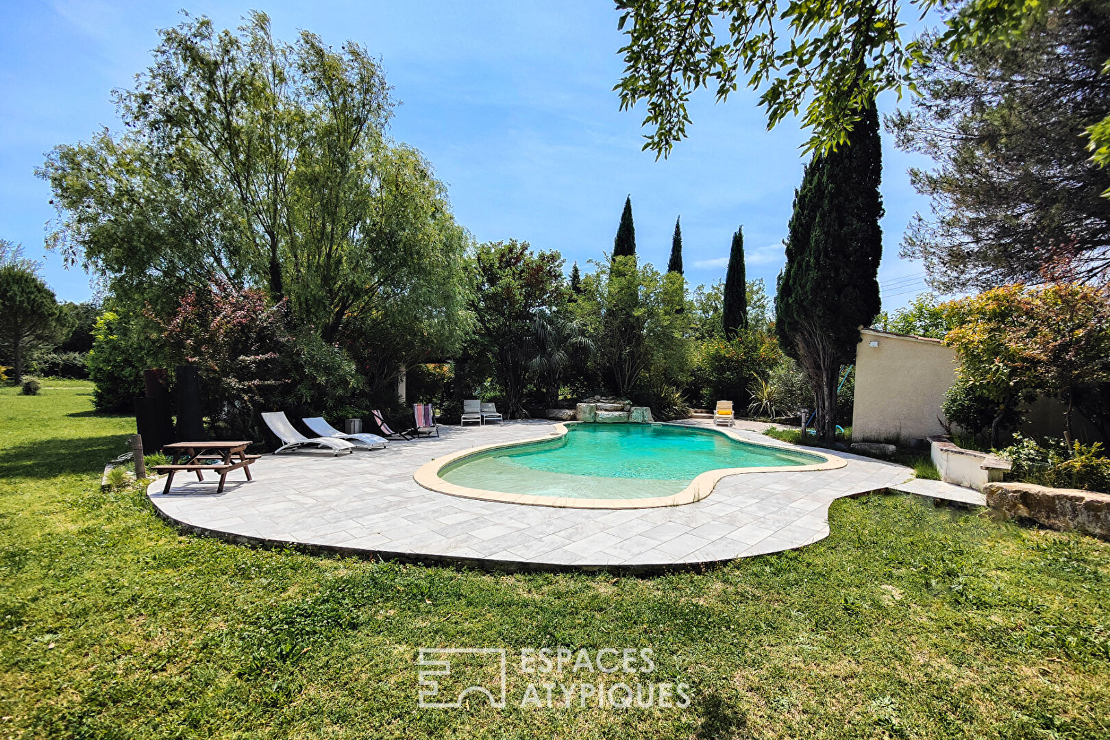 Quality renovation in a green park with swimming pool