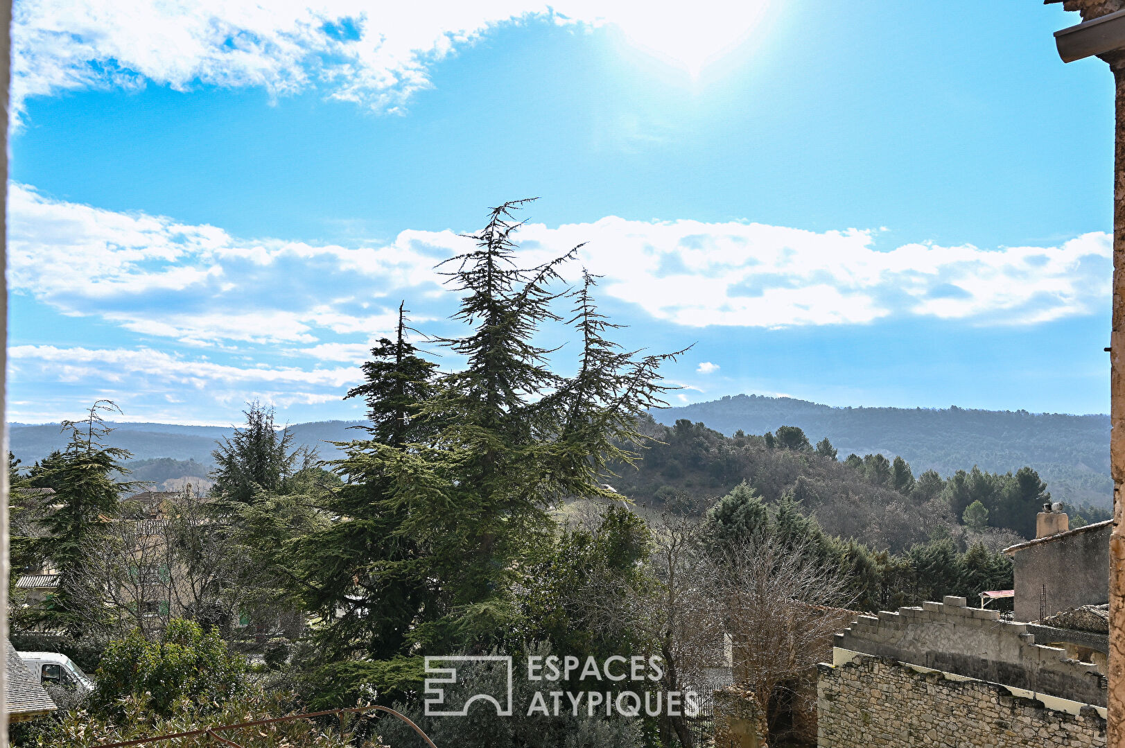 Maison de village rénovée avec jolie vue