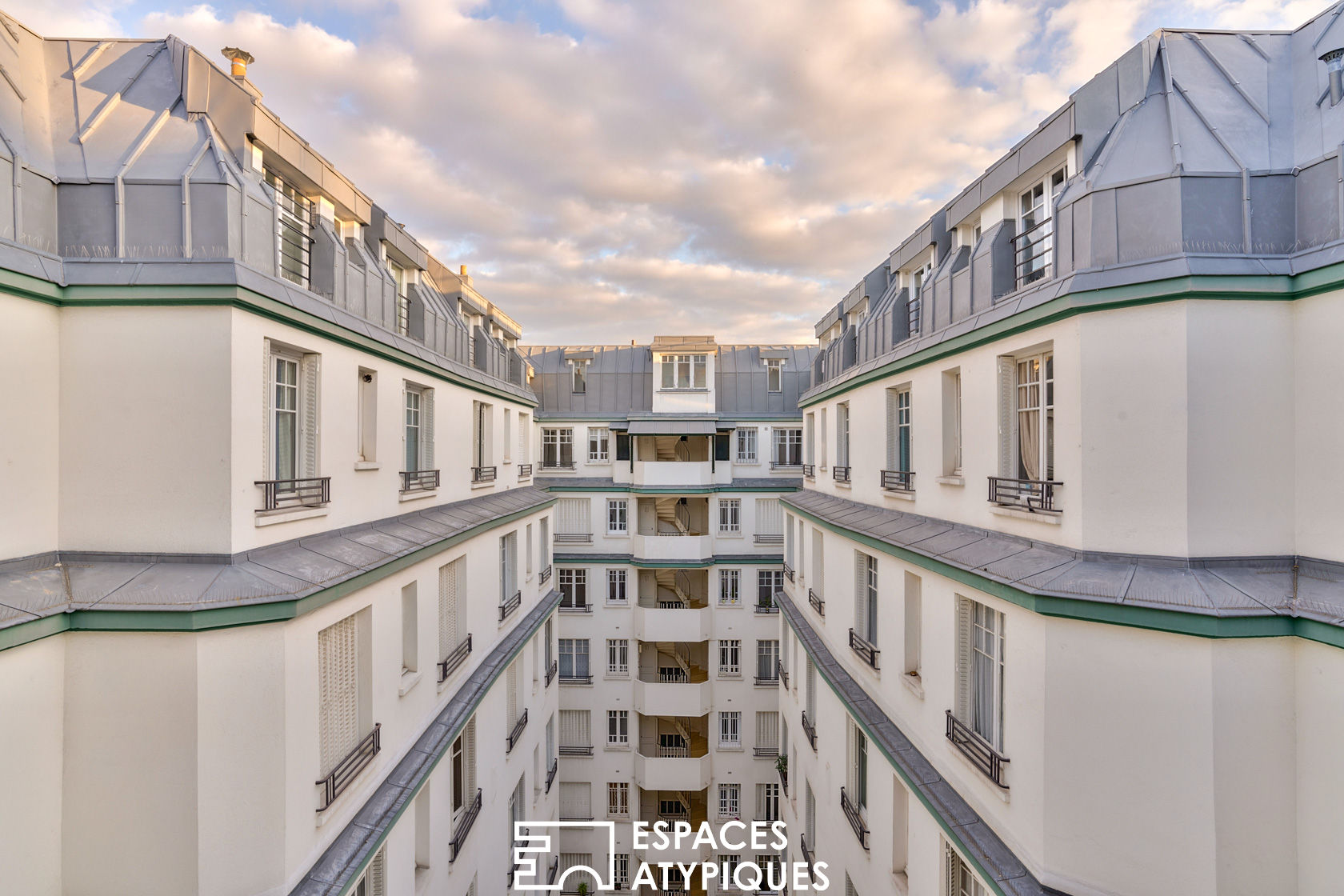 Appartement avec vue sur la tour Eiffel