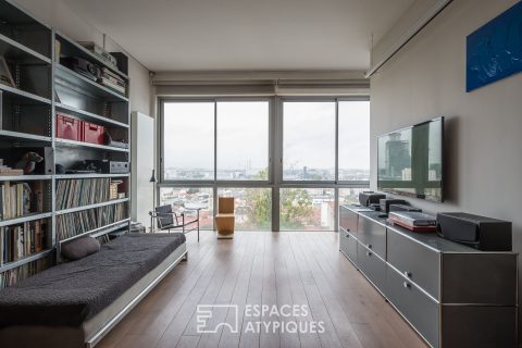 Crossing loft with terrace and panoramic view
