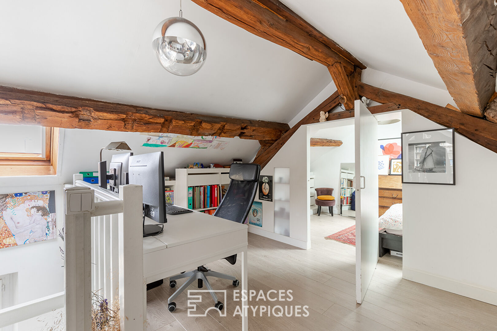 Duplex on the top floor in Butte-aux-Cailles