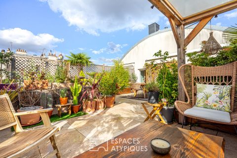 Dernier étage contemporain avec terrasse panoramique