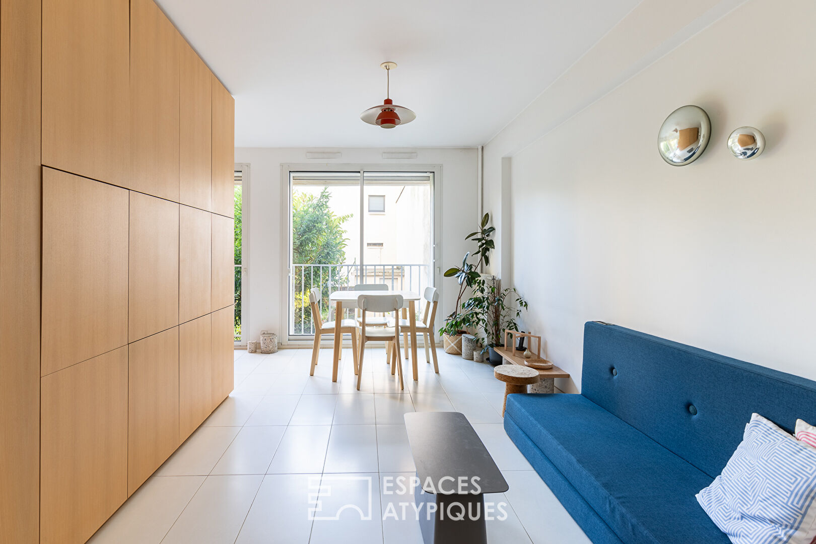 Appartement rénové avec vue sur jardin, rue des artistes