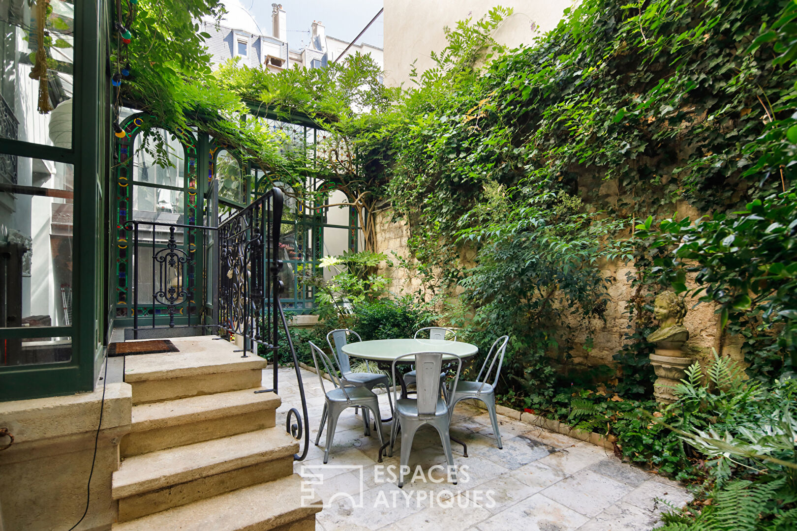 Maison d’artiste avec jardin et terrasse