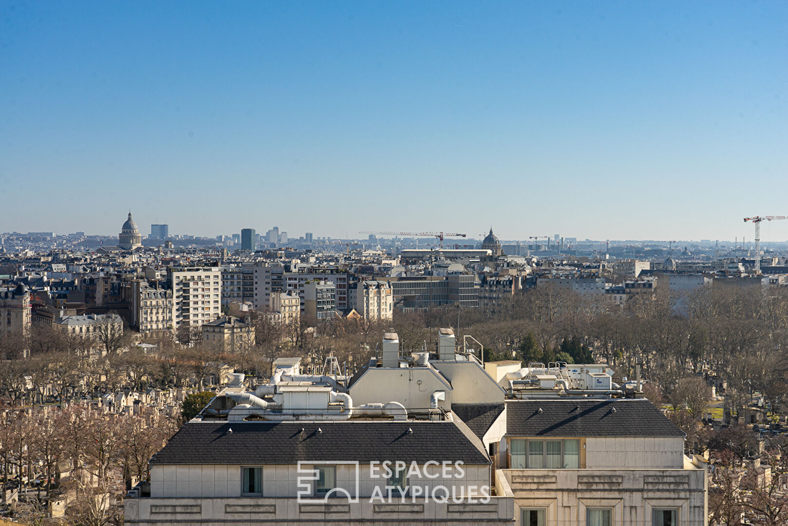 Montparnasse Duplex with Terrace and View of Paris