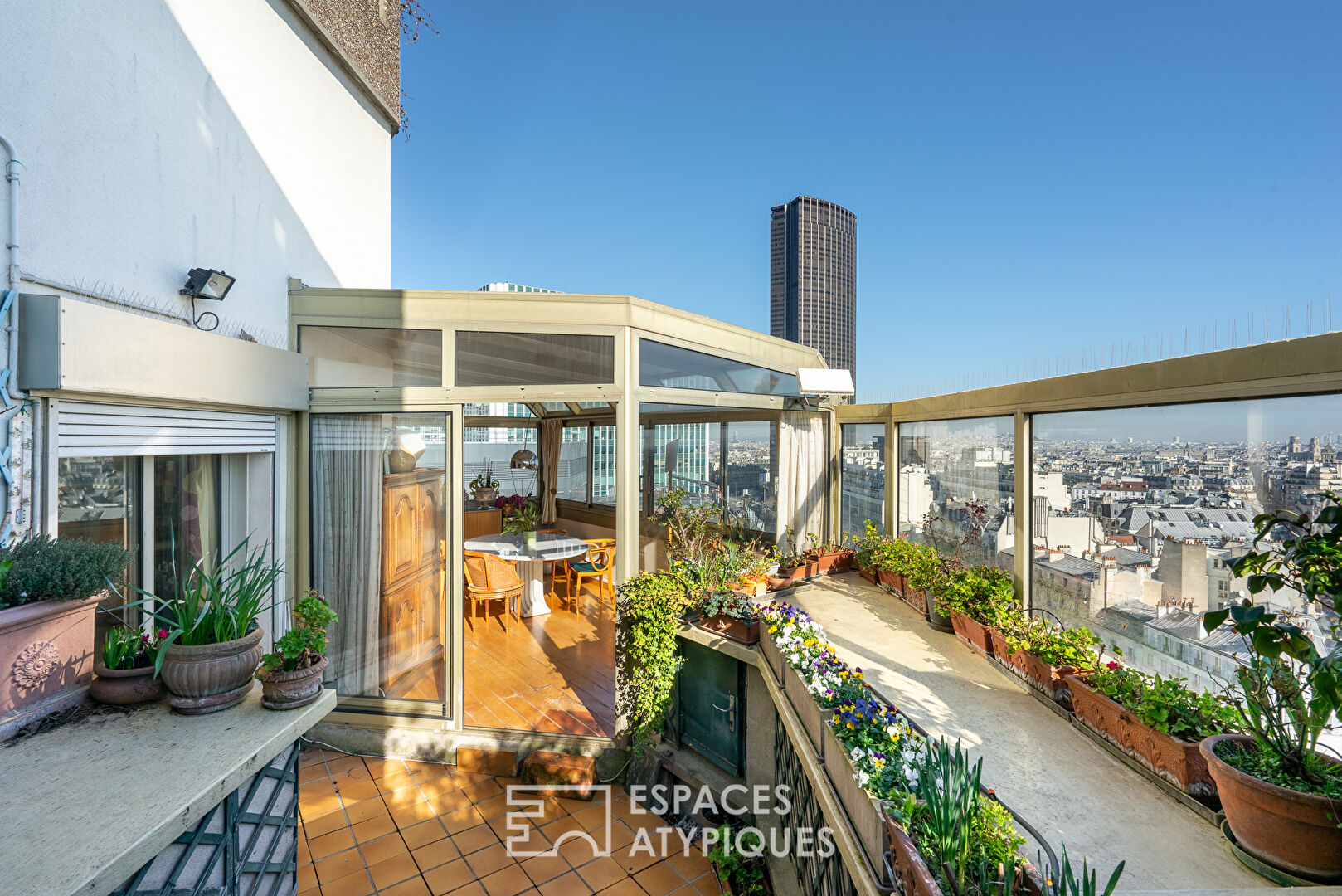 Montparnasse Duplex with Terrace and View of Paris