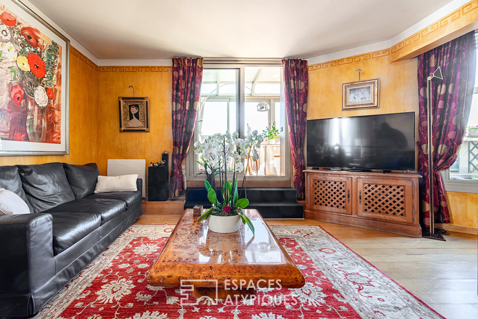 Montparnasse Duplex with Terrace and View of Paris