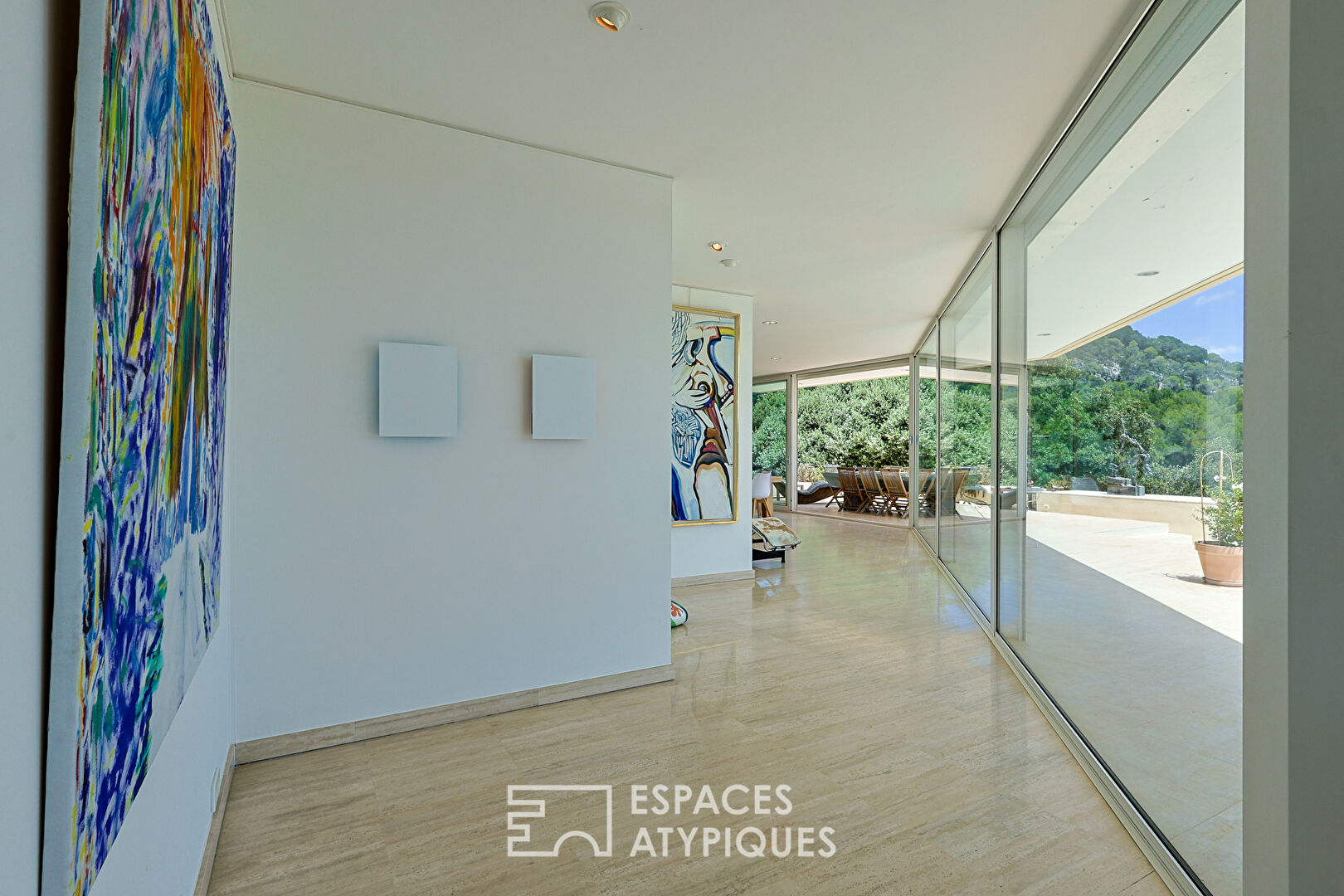 Architect’s villa with artist’s studio and art gallery