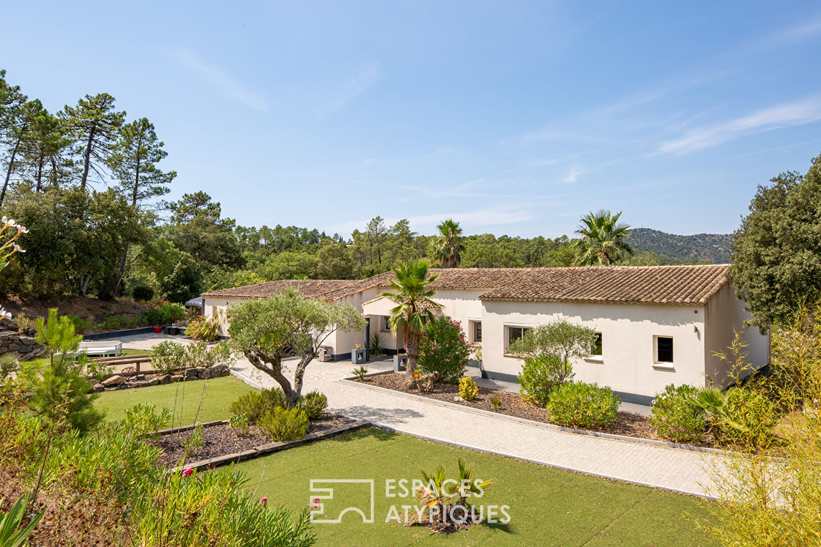 Villa d’Exception avec sa piscine « Grandiose »