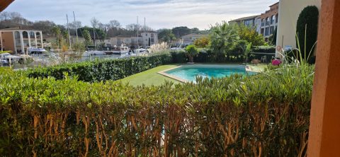 Appartement avec jardin et vue sur la marina