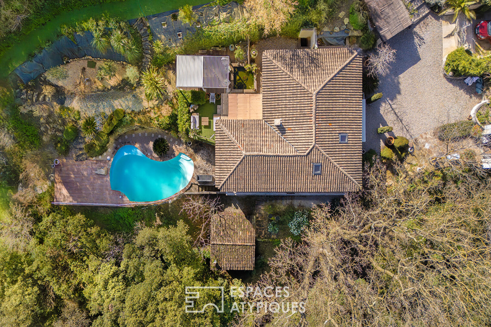 Villa avec vue panoramique et piscine