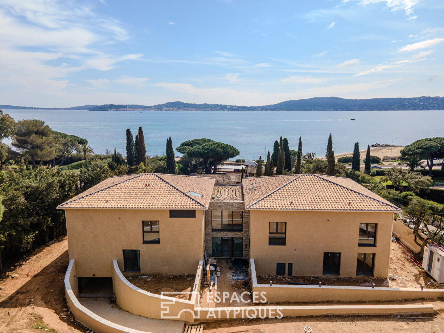 Appartement d’exception avec jardin et vue mer