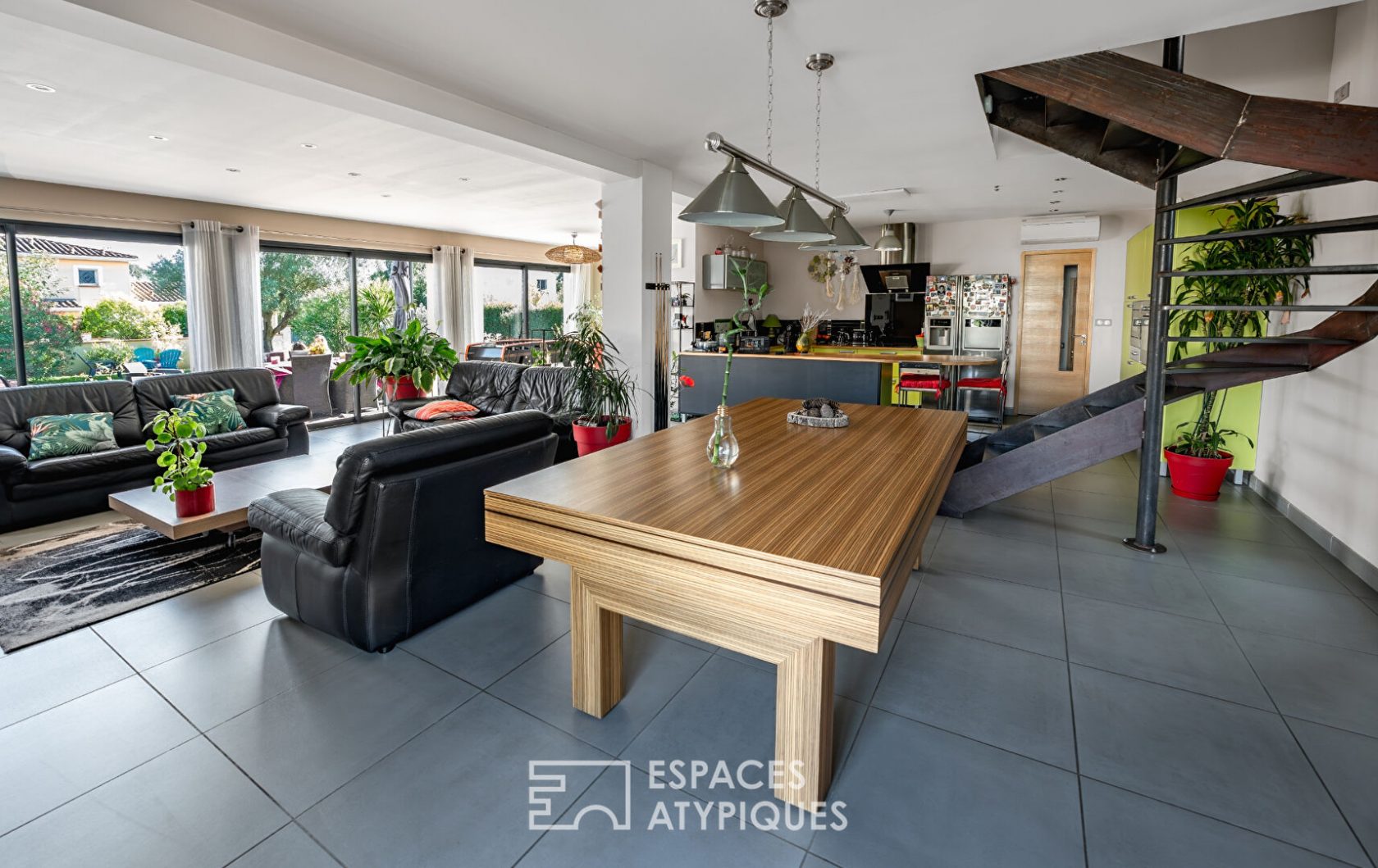 Family house in Colomiers with swimming pool and garage