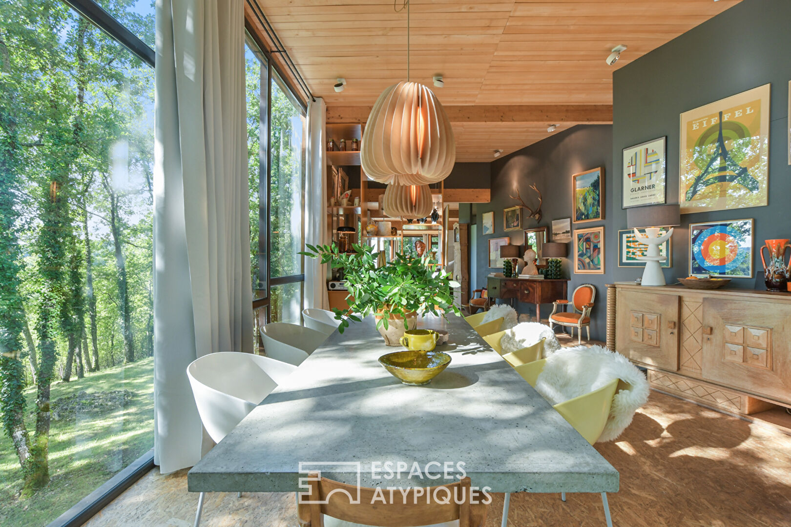 Maison d’architecte dans les bois à Auch